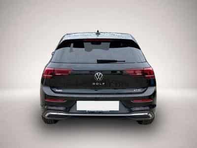 VW Golf (2025) - Photo 4
