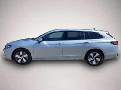 VW Passat (2025) - Foto 2