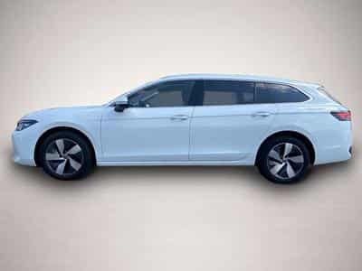 VW Passat (2025) - Foto 2