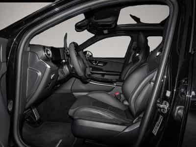 Mercedes C 63 AMG (2024) - Photo 7