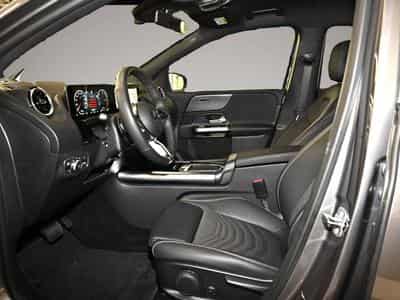 Mercedes 250 (2025) - Foto 6