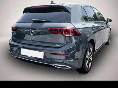 VW Golf (2024) - Foto 3