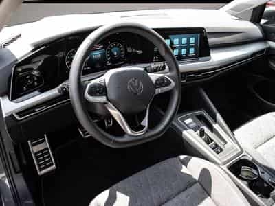 VW Golf (2024) - Foto 7