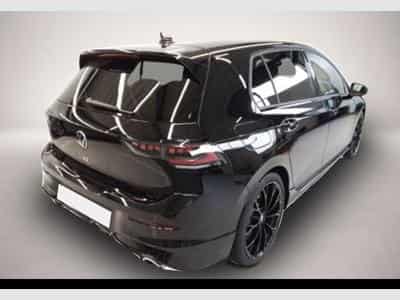 VW Golf (2025) - Foto 1