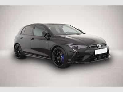 VW Golf (2025) - Photo 4