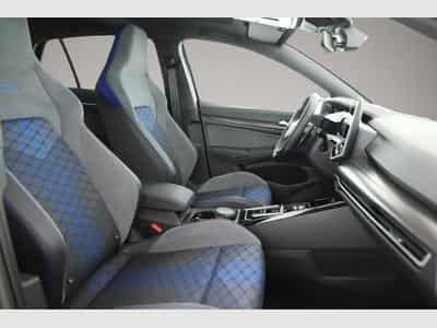 VW Golf (2025) - Photo 6