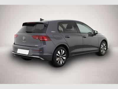 VW Golf (2025) - Photo 2