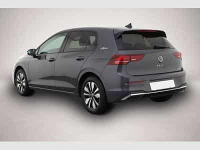 VW Golf (2025) - Photo 3