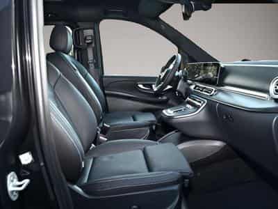 Mercedes 250 (2025) - Foto 2