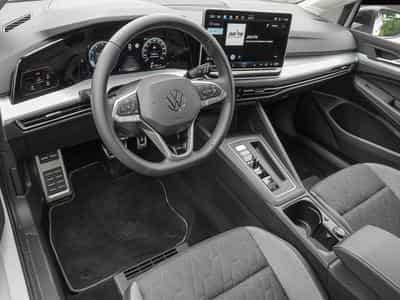 VW Golf (2025) - Photo 7