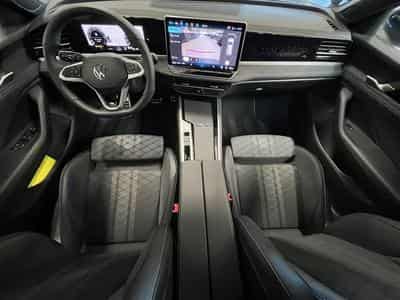 VW Passat (2025) - Photo 8