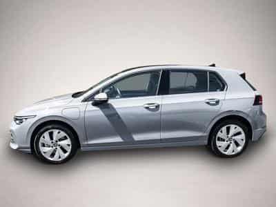 VW Golf (2025) - Photo 4