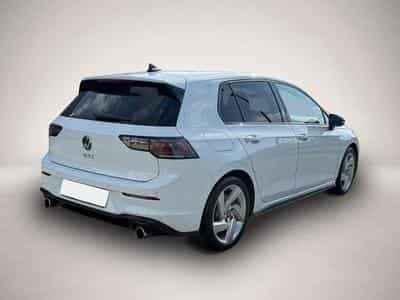 VW Golf (2024) - Photo 5