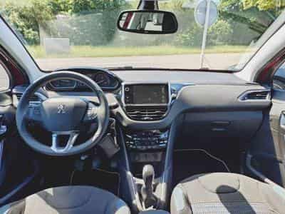 Peugeot 208 Allure (2013) - Photo 4