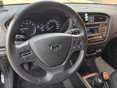 Hyundai i20 Coupé Sport 120 CV Garantie 12 Mois (2017) - Photo 15
