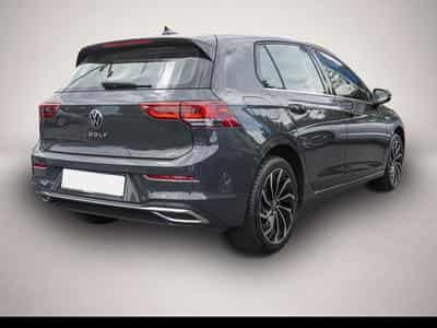 VW Golf (2024) - Foto 3