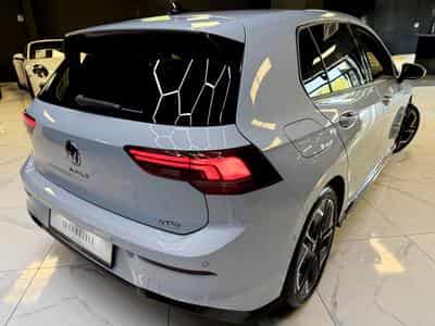 VW Golf 8.5 R Line eTSI 150 MY26 (2026) - Photo 10