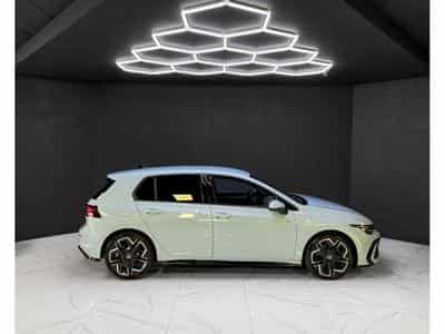 VW Golf 8.5 R Line eTSI 150 MY26 (2026) - Photo 6