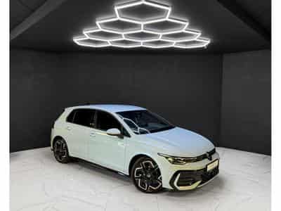 VW Golf 8.5 R Line eTSI 150 MY26 (2026) - Photo 7