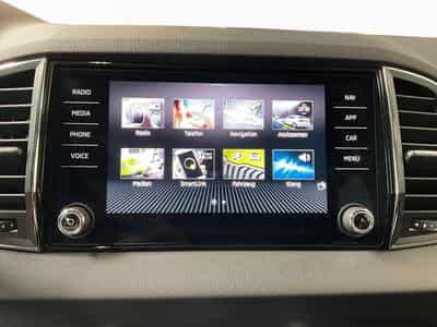 Skoda Karoq Style+DSG+4x4+P.Simply+AHK+LM18 (2022) - Foto 13