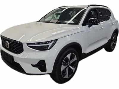 Volvo XC40 B3 Plus Dark DCT (2025) - Foto 1