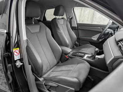 Audi Q3 Q3 Sportback 35 TFSI S line (2023) - Foto 8