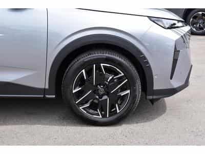 Peugeot 5008 Hybrid 145 Allure e-DCS6 ACC CAM360 JA19 NEUF (2026) - Foto 5