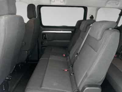 Peugeot Traveller 2.0 BlueHDi 130kW EAT8 (2025) - Photo 11