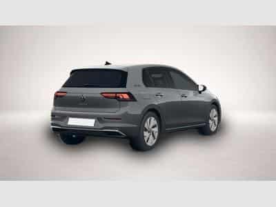 VW Golf (2025) - Photo 2