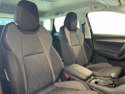 Skoda Karoq Selection (2026) - Foto 13