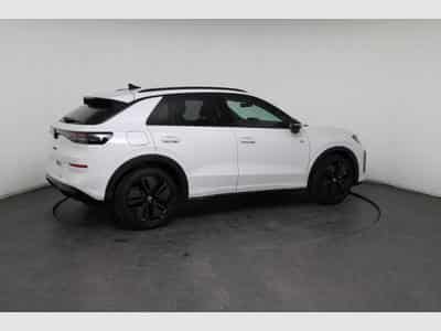 VW T-Roc R-Line (2026) - Photo 8