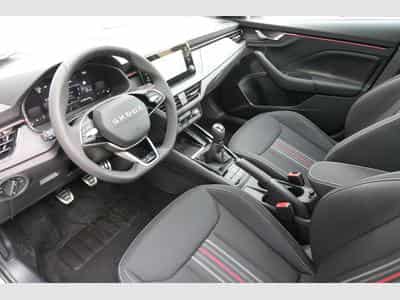 Skoda Kamiq Monte Carlo (2026) - Foto 14