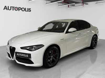 Alfa-Romeo Giulia 2.0 TB 280 Q4 Veloce AUTO (2021) - Photo 1