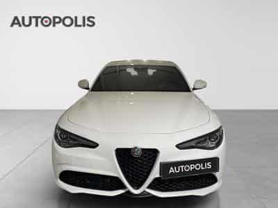 Alfa-Romeo Giulia 2.0 TB 280 Q4 Veloce AUTO (2021) - Photo 3
