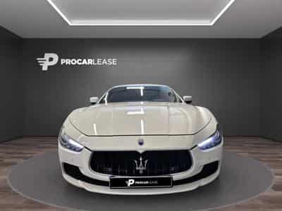 Maserati Ghibli 3.0 V6 S Automatik/ Bi-Xenon/Camera/Carbonne/20/Leder/VOLL (2016) - Photo 2