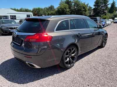 Opel Insignia Insignia Sports Tourer OPC Unlimited 2.8 T 4x4 A (2013) - Foto 4