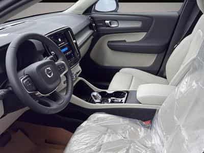 Volvo XC40 (2026) - Foto 1