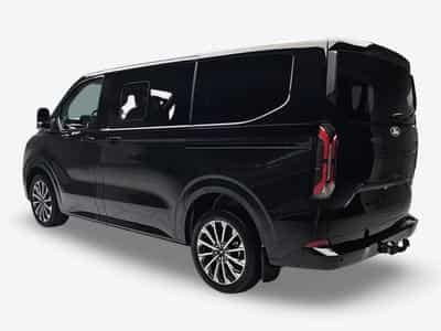 Ford Tourneo 2.0 TDCI ECOBLUE 170 L1 Titanium X (2026) - Photo 5