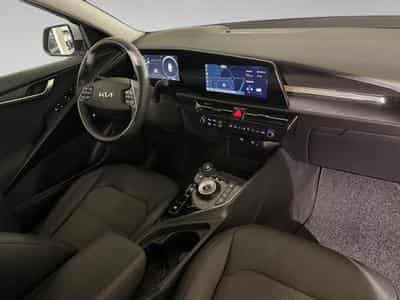 Kia Niro Pure 1.6 GDi PHEV 6DCT (2022) - Photo 7