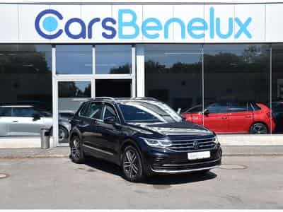 VW Tiguan 1.5 TSI Elegance DSG ACC GPS LANE SIDE KEYLESS ATT RMQ 1° M. (2024) - Photo 1