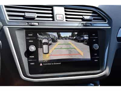 VW Tiguan 1.5 TSI Elegance DSG ACC GPS LANE SIDE KEYLESS ATT RMQ 1° M. (2024) - Photo 14