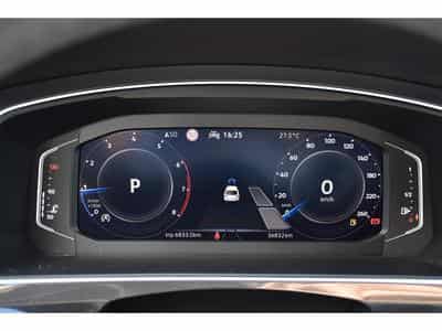 VW Tiguan 1.5 TSI Elegance DSG ACC GPS LANE SIDE KEYLESS ATT RMQ 1° M. (2024) - Photo 15