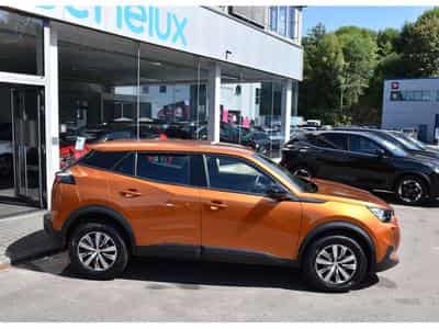 Peugeot 2008 1.2 PureTech Style CLIMA REGUL LANE CAM 1° MAIN (2025) - Photo 3