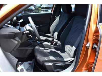 Peugeot 2008 1.2 PureTech Style CLIMA REGUL LANE CAM 1° MAIN (2025) - Photo 6