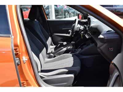 Peugeot 2008 1.2 PureTech Style CLIMA REGUL LANE CAM 1° MAIN (2025) - Photo 7