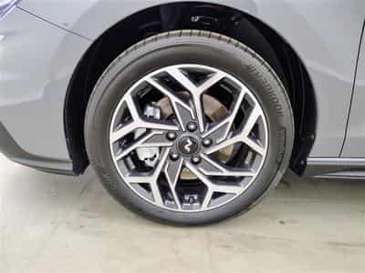 Hyundai i30 Combi 1.0 T-GDi 115cv N-Line NAVI / FULL LED / CAMERA / JA17 (2026) - Photo 6