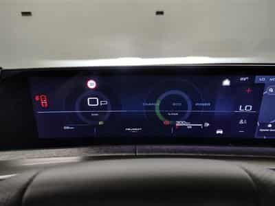 Peugeot 3008 1.2 Hybrid 145Cv e-DCS6 GT NAVI / FULL LED / CAMERA (2025) - Photo 10