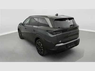Peugeot 5008 1.2 Hybrid 145Cv e-DCS6 GT 7PL / NAVI / CARPLAY / CAMERA (2025) - Photo 2