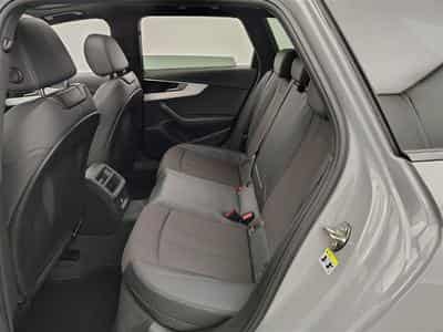 Audi A4 Avant 35 TFSI S-Line Competition  S-tronic *FULL OPTIONS* (2024) - Photo 12