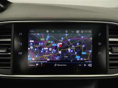 Peugeot 308 1.2 PureTech GT Line *NAVI/FULL LED/CAM360/T.PANO/JA17* (2019) - Photo 11